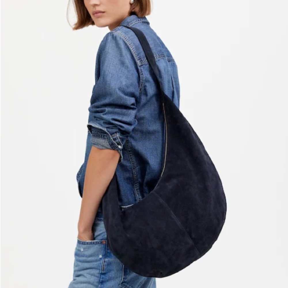madewell essential curve bag deep indigo navy slouch